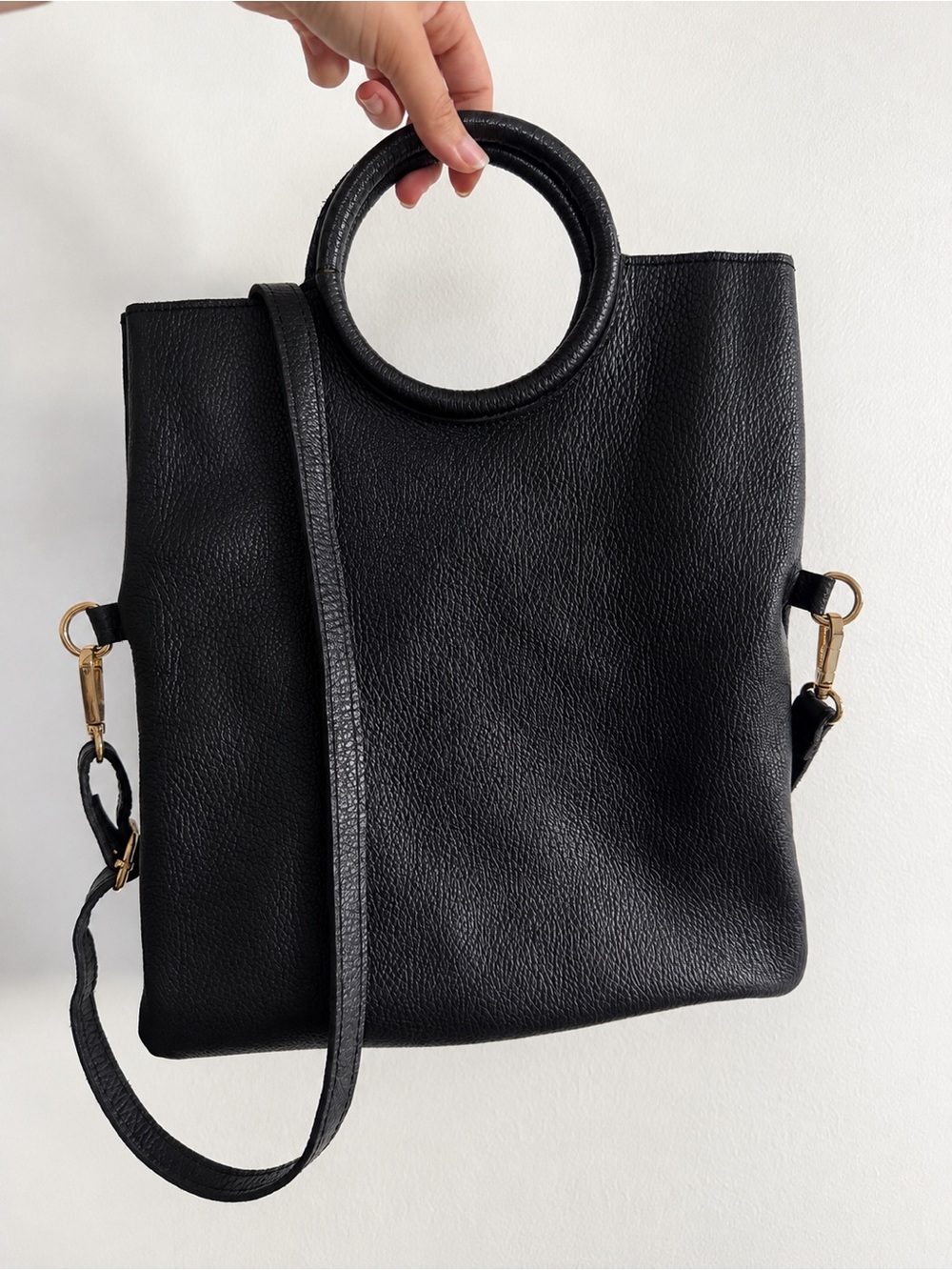 Black Pebbled Leather Ring Handle Tote Crossbody Bag Gold Hardware